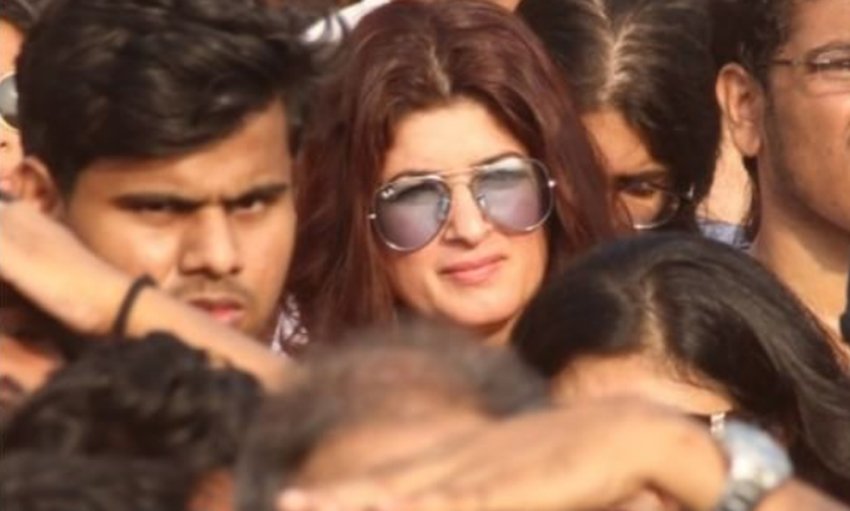 Twinkle Khanna, Aarav, Aditi Rao Hydari, Rajkummar Rao, patrlekha, kalki, vishal dadlani stand for justice, rape victims, video of Twinkle Khanna, Twinkle Khanna with son aarav, Rajkummar Rao says justice for rape victims, aditi rao justice for rape victims, entertainment news, bollywood news, entertainment news, bollywood news