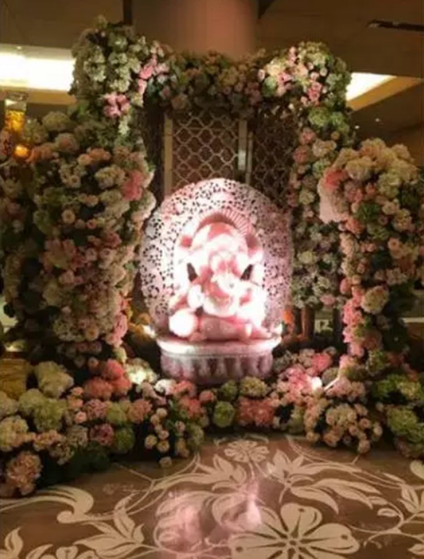 Akash Ambani, Shloka Mehta, Akash Ambani engagements pictures, Akash Ambani engagements Inside picture, beautiful pictures of Akash Ambani engagements, entertainment news, bollywood news, television news, entetainment news