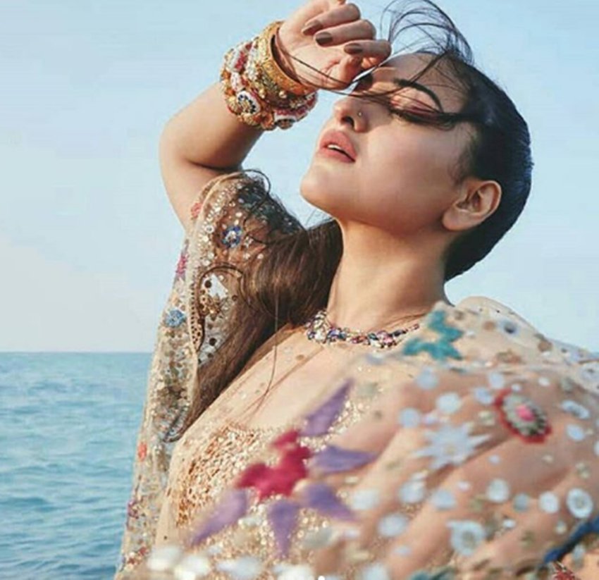 sonakshi sinha, sober photoshoot of sonakshi sinha, sonakshi looking beautiful, sonakshi with nath, sonakshi sinha in beach, see pictures of sonakshi sinha, entertainment news, bollywood news, television news, entertainment news, bollywood news, television news,entertainment news, bollywood news, television news, entertainment news, bollywood news, television news