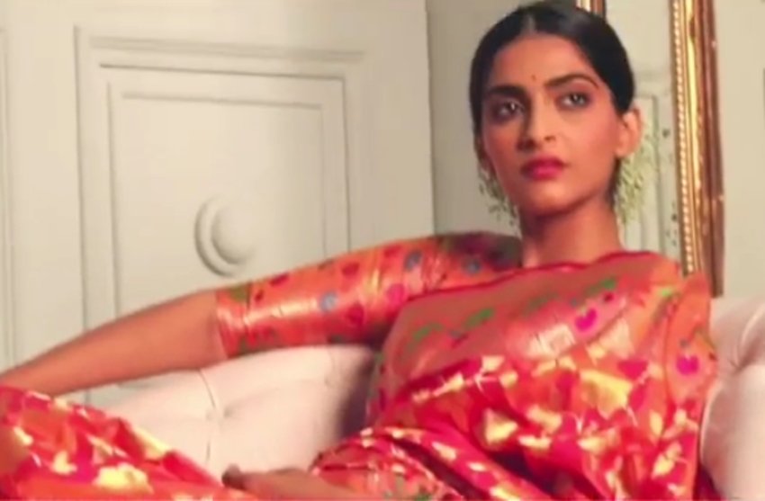 sonam kapoor, sonam kapoor in desi avtaar, sonam wore traditional sarees, sonam kapoor wore a kanjivaram saree, sonam kapoor, see beautiful pictures of sonam kapoor, veere di wedding actress sonam kapoor, sonam kapoor, entertainment news, bollywood new, television news, entertainment news, bollywood new, television news