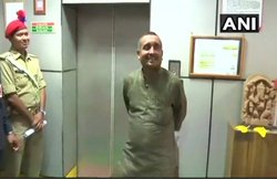 पार्टी और सीट बदल कर भी लगातार चुनाव जीतता रहा है गैंगरेप का आरोपी यह बीजेपी एमएलए