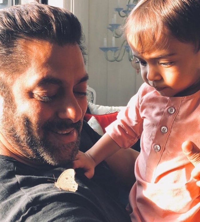 Salman Khan, Salman Khan Ahil Khan, Arpita Khan, Ahil Salman, Ahil and Salman, Salman Khan Movies, Salman Khan and Ahil, Salman Khan Race 3, Entertainment News in Hindi, Bollywood News in Hindi