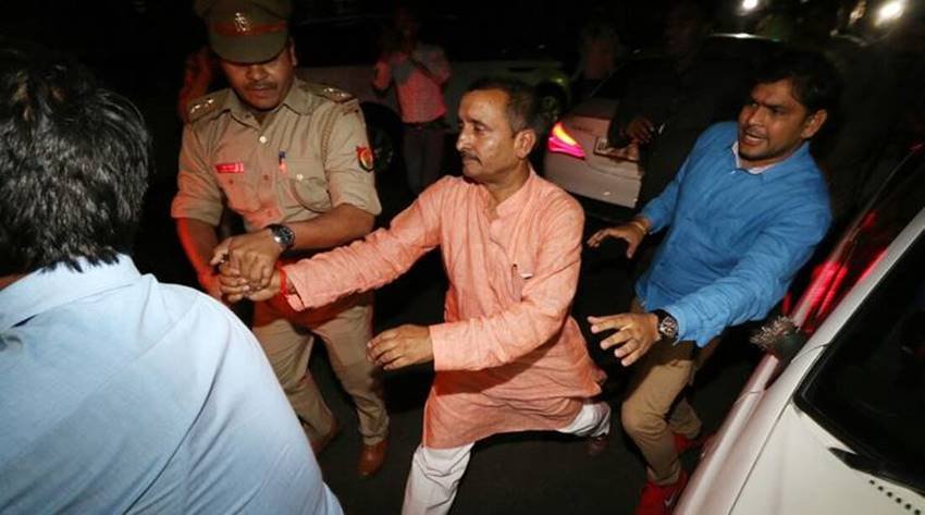 गिरफ्तार हुए आरोपी बीजेपी विधायक कुलदीप सिंह सेंगर। (एक्सप्रेस फोटोः विशाल श्रीवास्तव) 