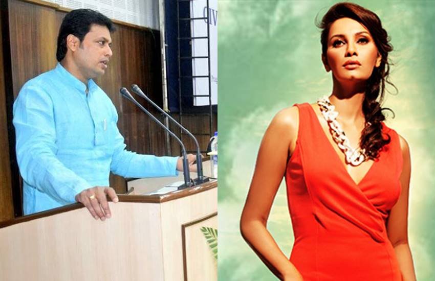 त्रिपुरा के सीएम बिप्लब कुमार देब और पूर्व मिस वर्ल्ड डायना हेडन। (फोटो सोर्स- फेसबुक)