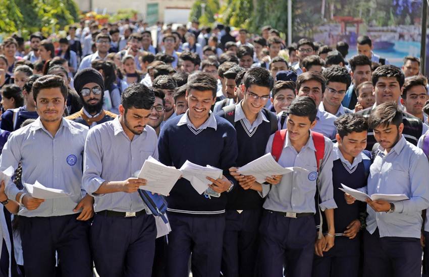 cbse, affiliation, schools, cag, parliament, education system, human resource and devlopment ministry, MHRD, jansatta article, jansatta editorial, jansatta, national news, world news cbse, affiliation, schools, cag, parliament, education system, human resource and devlopment ministry, MHRD, jansatta article, jansatta editorial, jansatta, national news, world news