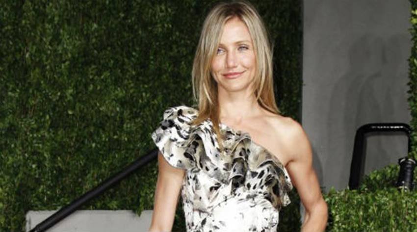 Cameron Diaz, Cameron Diaz retirement, Cameron Diaz pics, Cameron Diaz photos, Cameron Diaz pictures, Cameron Diaz films, Cameron Diaz career, Cameron Diaz hit films, Cameron Diaz debut film, Cameron Diaz hot pics, Cameron Diaz hot photos, Cameron Diaz sexy pics, Cameron Diaz sexy photos, Cameron Diaz bold pics, Hollywood Actress, Hollywood Actress Cameron Diaz, photo gallery