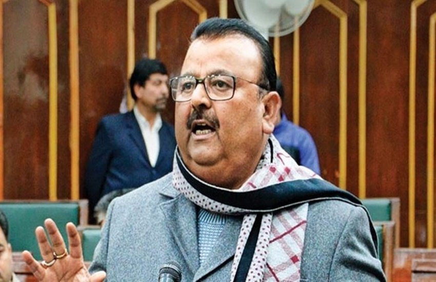 जम्मू एंड कश्मीर सरकार में बीजेपी मंत्री चंद्र प्रकाश गंगा। (Photo Source: PTI)