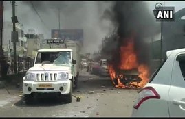 bharat band, bharat bandh, bharat band 2018, sc st act, sc st act in hindi, sc sy act news in hindi, bharat bandh 2018 today, bharat bandh today 2018, bharat bandh 2 april, bharat bandh 2 april 2018, भारत बांध, भारत बंद, bharat bandh mumbai, bharat bandh delhi, bharat bandh bangalore, bharat bandh latest news, bharat bandh live news