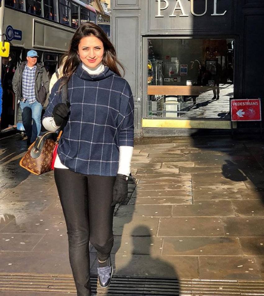 Divyanka Tripathi, Divyanka Tripathi reply, Divyanka Tripathi says, Divyanka Tripathi answer, Divyanka Tripathi comment, Divyanka Tripathi on social media, Divyanka Tripathi pics, Divyanka Tripathi photos, Divyanka Tripathi statement, Divyanka Tripathi thought, Divyanka Tripathi pictures, Women Body, Women Body comments, Divyanka Tripathi instagram, photo gallery