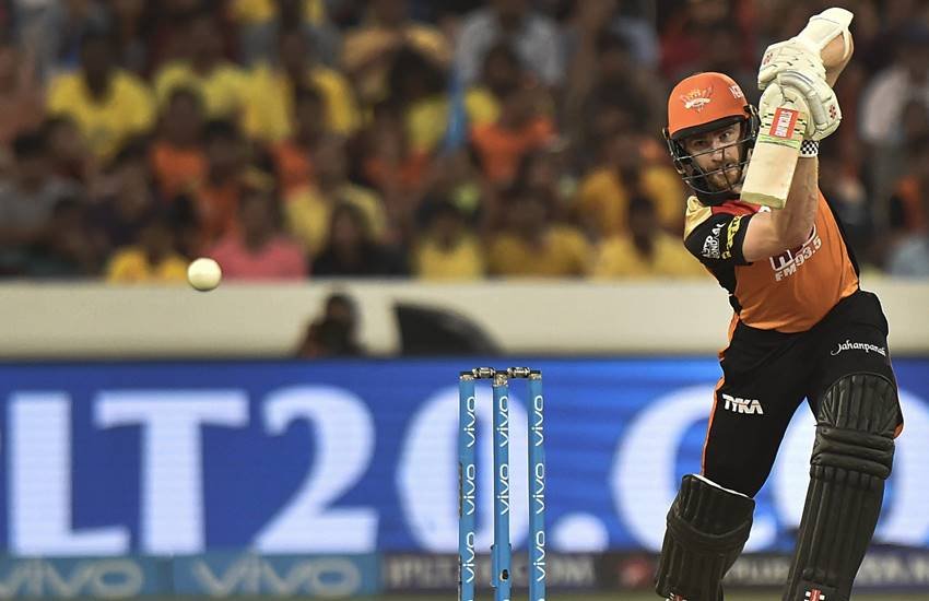 ipl videos, 4 run, csk vs srh video