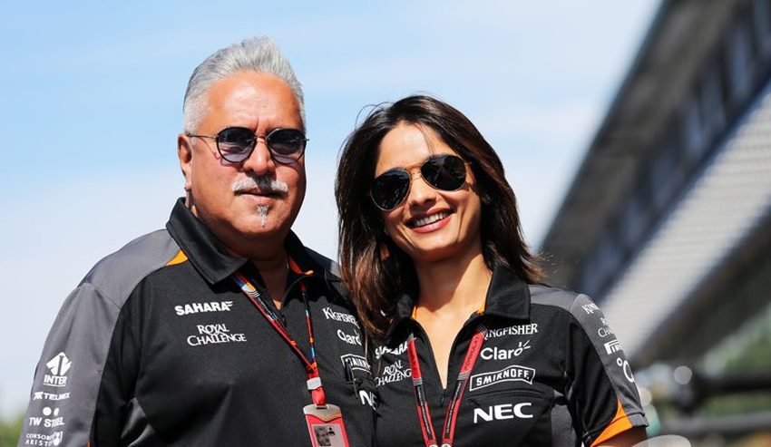 Kingfisher, Kingfisher Calander, Deepika Padukone, Deepika Padukone Kingfisher, Katrina Kaif, Vijay Mallya Marriage, Vijay Mallya with Girlfriend, Vijay Mallya Girlfriend