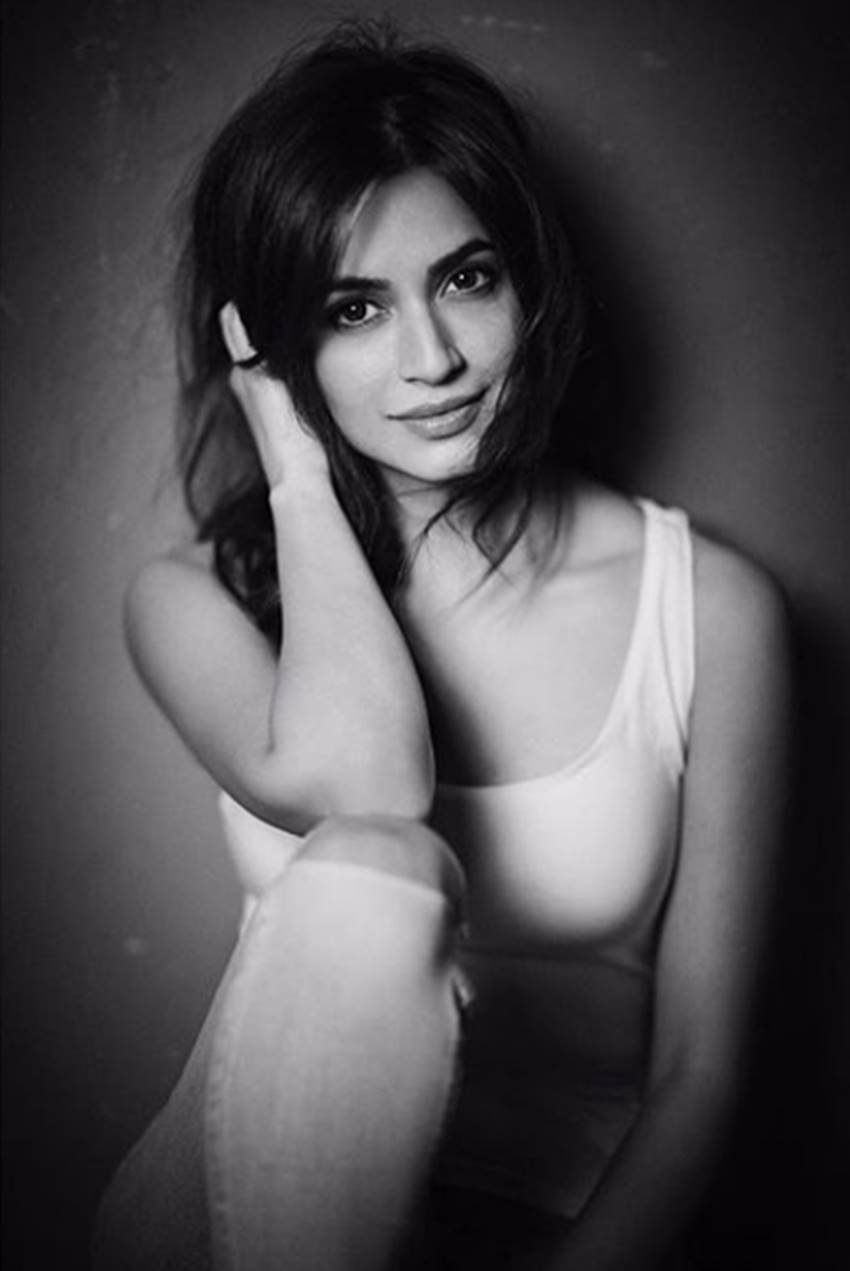 Kriti Kharbanda, Kriti Kharbanda pics, Kriti Kharbanda photos, Kriti Kharbanda pictures, Kriti Kharbanda new pics, Kriti Kharbanda new photos, Kriti Kharbanda sexy pics, Kriti Kharbanda sexy photos, Kriti Kharbanda hot pics, Kriti Kharbanda hot photos, Kriti Kharbanda instagram pics, Kriti Kharbanda instagram photos, Bollywood Actress, Bollywood Actress pics, Bollywood Actress Kriti Kharbanda, photo gallery