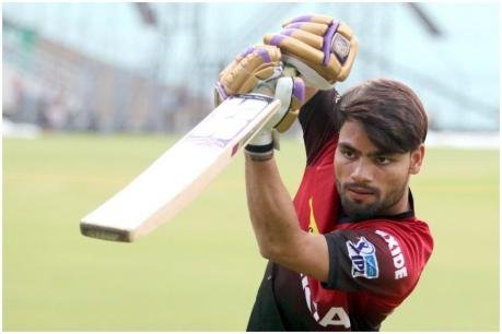 IPL 2018, भाई ऑटो चलाता है और पिता सिलिंडर घरों में पहुंचाते हैं, जानिए कौन है KKR का नया खिलाड़ी रिंकू सिंह