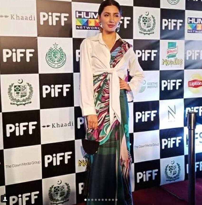 Mahira Khan, Mahira Khan in saree, Mahira Khan saree look, Mahira Khan saree, Mahira Khan saree pics, Mahira Khan saree photos, Mahira Khan pics, Mahira Khan photos, Mahira Khan pictures, Mahira Khan instagram pics, Mahira Khan sexy pics, Mahira Khan sexy photos, Mahira Khan hot pics, Mahira Khan hot photos, Mahira Khan new pics, Pakistani Actress Mahira Khan, Pakistani Actress Mahira Khan pics, photo gallery