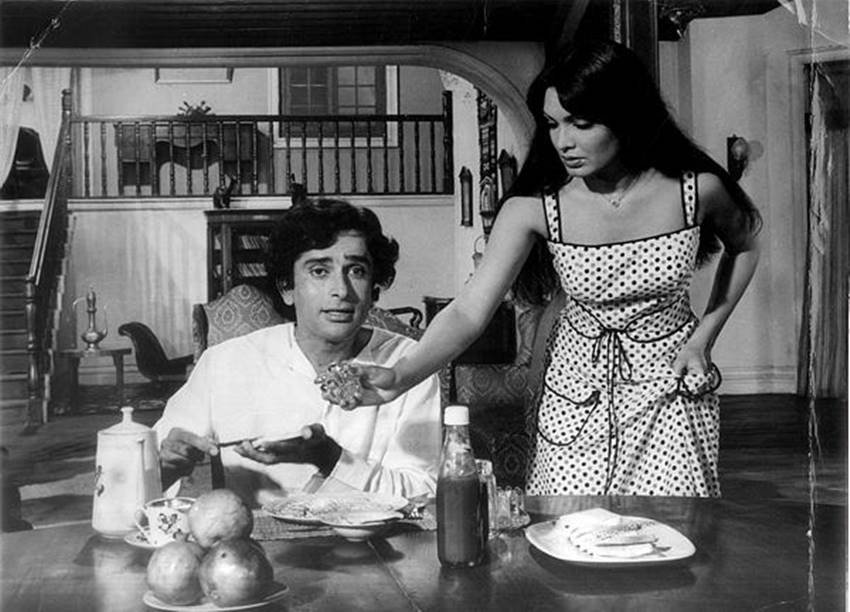 Parveen Babi, Parveen Babi birthday, Parveen Babi story, Parveen Babi 69th birthday, Parveen Babi pics, Parveen Babi photos, Parveen Babi pictures, Parveen Babi life story, Parveen Babi death, Parveen Babi death story, Parveen Babi facts, Parveen Babi unknown facts, Parveen Babi bold pics, Parveen Babi old pics, Parveen Babi films, Parveen Babi affairs, Parveen Babi relationship, photo gallery