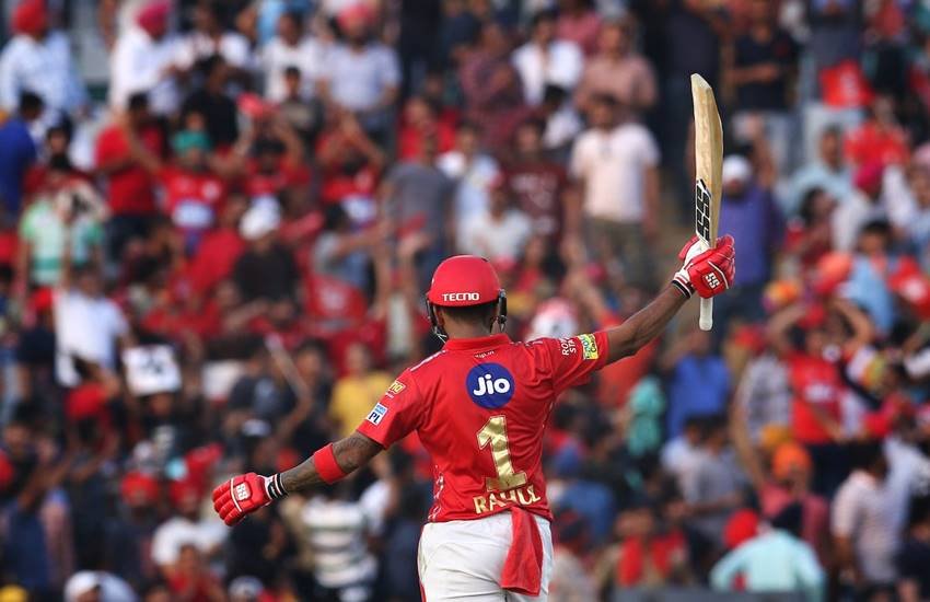 IPL 2018: राहुल ने 16 गेंदों में 4 छक्कों और 6 चौकों की मदद से 51 रन बनाए। IPL 2018: राहुल ने 16 गेंदों में 4 छक्कों और 6 चौकों की मदद से 51 रन बनाए।