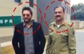 Pakistani cricketer Shahid Afridi seenwith ISI and Pakistan Army officers india un Jammu Kashmir, hindi news, News in Hindi, Jansatta