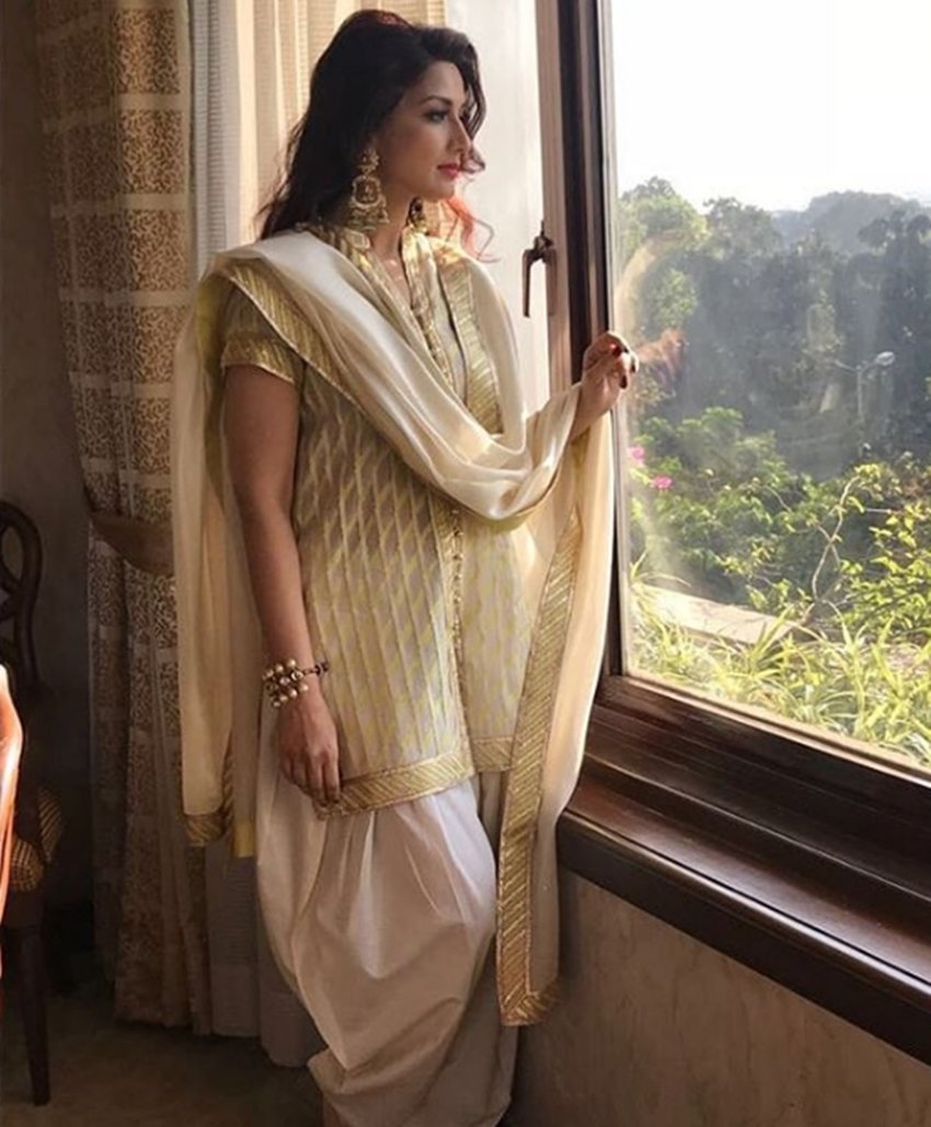 sonali bendre photos, sonali bendre love life, sonali bendre latest photos, sonali bendre instagram, sonali bendre movies, suniel shetty, sonali bendre, love affairs, bollywood news, bollywood news hindi