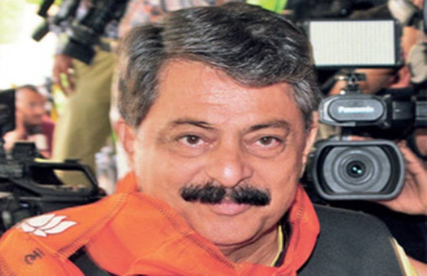 गुजरात विधानसभा के स्पीकर राजेद्र त्रिवेदी(फोटो-सोशल मीडिया) गुजरात विधानसभा के स्पीकर राजेद्र त्रिवेदी(फोटो-सोशल मीडिया)