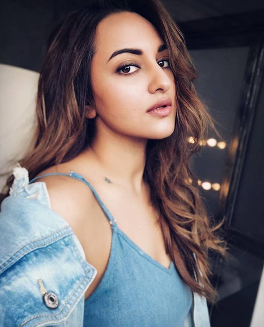 Sonakshi Sinha, Sonakshi Sinha trools, Sonakshi Sinha trooled, Sonakshi Sinha pics, Sonakshi Sinha photos, Sonakshi Sinha pictures, Sonakshi Sinha hot pics, Sonakshi Sinha hot photos, Sonakshi Sinha sexy pics, Sonakshi Sinha sexy photos, Sonakshi Sinha instagram pics, Sonakshi Sinha instagram photos, Bollywood Actress Sonakshi Sinha, Bollywood Actress Sonakshi Sinha pics, photo gallery