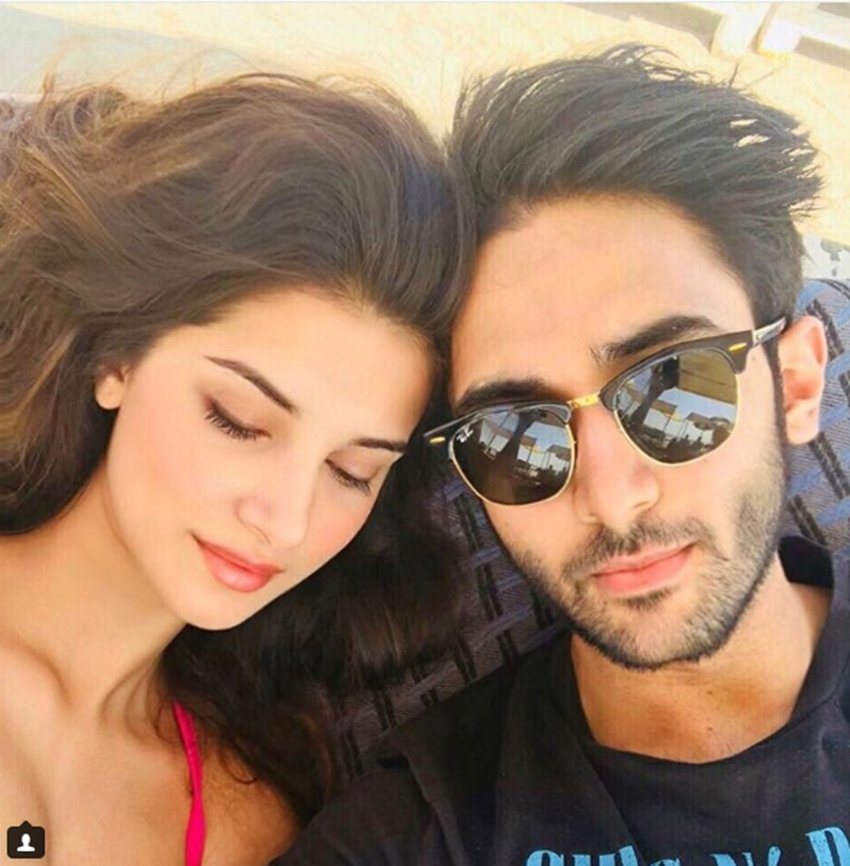 Tara Sutaria, Tara Sutaria boyfriend, Tara Sutaria dating, Tara Sutaria rohan mehra, Karan Johar, Tiger Shroff, Ananya Pandey, Studen Of The Year 2, Alia Bhatt, Sidharth Malhotra, Varun Dhawan