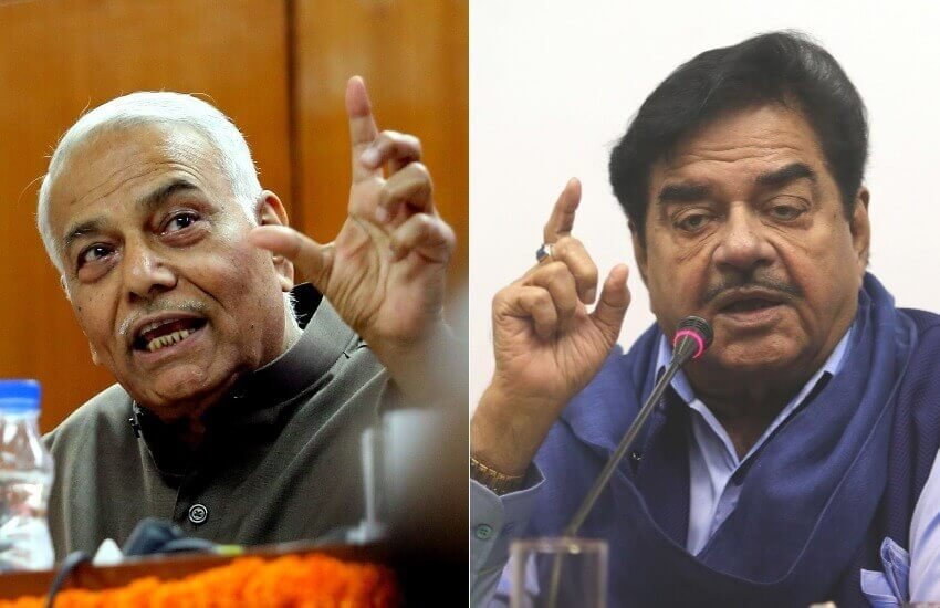 यशवंत सिन्हा और शत्रुघ्न सिन्हा लंबे समय से बीजेपी के नेतृत्व पर हमलावर रवैया अपना रहे हैं। (फोटो- पीटीआई)
 