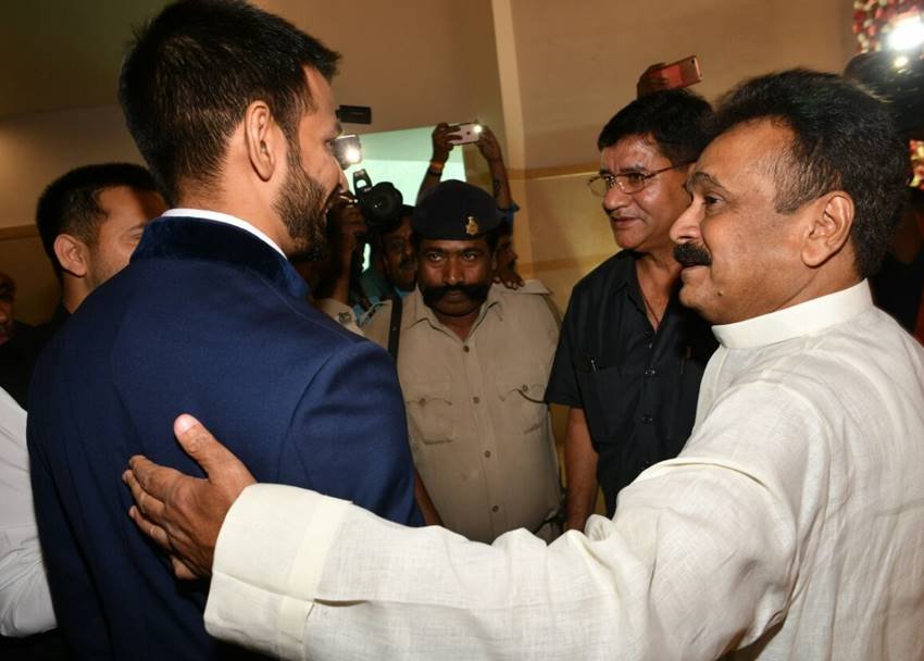 patna, bihar, jdu, ring ceremony, rjd, tej pratap yadav, aishwarya rai, lalu prasad yadav