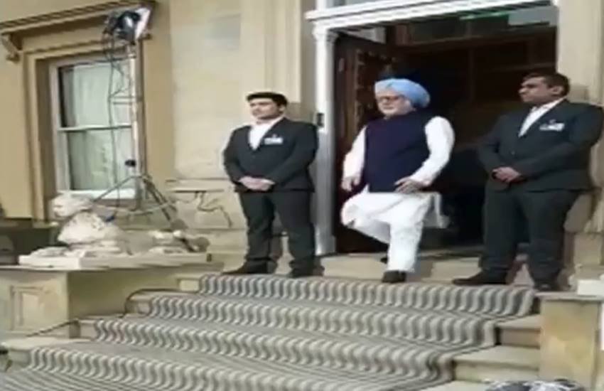 The Accidental Prime Minister, The Accidental Prime Minister video, The Accidental Prime Minister video clip, video clip of The Accidental Prime Minister, anupam kher, anupam kher fim, dr manmohan singh, dr manmohan singh film, entertaiment news