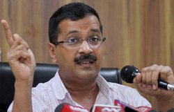 अजय माकन के बेटे के दसवीं में अच्छे नंबर, केजरीवाल ने दी बधाई तो मिला यह जवाब