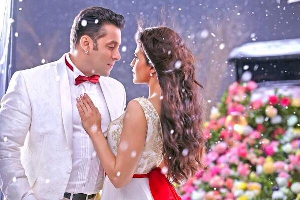 alman Khan, Jammu and Kashmir chief minister Mehbooba Mufti, Race 3, Bobby Deol, Jacqueline Fernandez