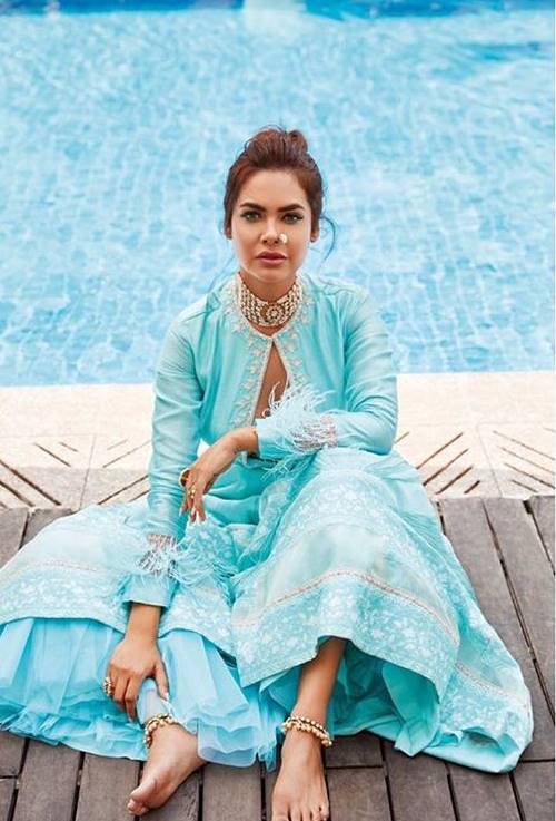 esha gupta, rustom Actress esha gupta, esha gupta photos, esha gupta photoshoot, esha gupta hot pics, esha gupta movies, esha gupta adopted village, esha gupta sensual photos, esha gupta bold photos, esha gupta jansatta, esha gupta photo gallery