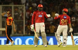 ipl, ipl 2018, ipl 2018 time table, ipl 2018 schedule, ipl 2018 team, ipl team 2018, ipl team 2018 players list, ipl scehdule 2018, ipl time table 2018, ipl team players list 2018, srh vs kxip, Chris Gayle hits first century of IPL 2018, credits yoga ANd massage, Chris Gayle, IPL 2018 first century
