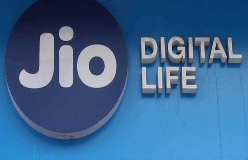 Reliance Jio, Jio, Jio jobs, Jobs in Reliance Jio, Jobs in Jio, Jio hire, जियो, जियो नौकरी, Reliance, mukesh ambani, ambani, business news, employment news, Hindi news, News in Hindi, Jansatta