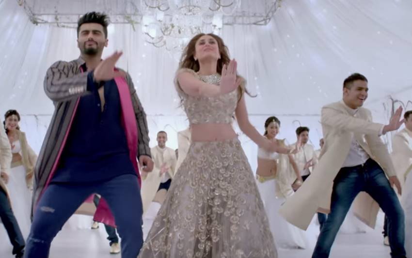 Aishwarya Rai Bachchan, Amitabh Bachchan, Anushka Sharma, Deepika Padukone, Kareena Kapoor Khan, Madhuri Dixit, Vivek Oberoi, Heaviest Costumes, Heaviest Costumes in bollywood, Heaviest Costumes of actress, Heaviest Costumes pics, Heaviest Costumes photos, Heaviest Costumes in films, Heaviest Costumes of stars, photo gallery