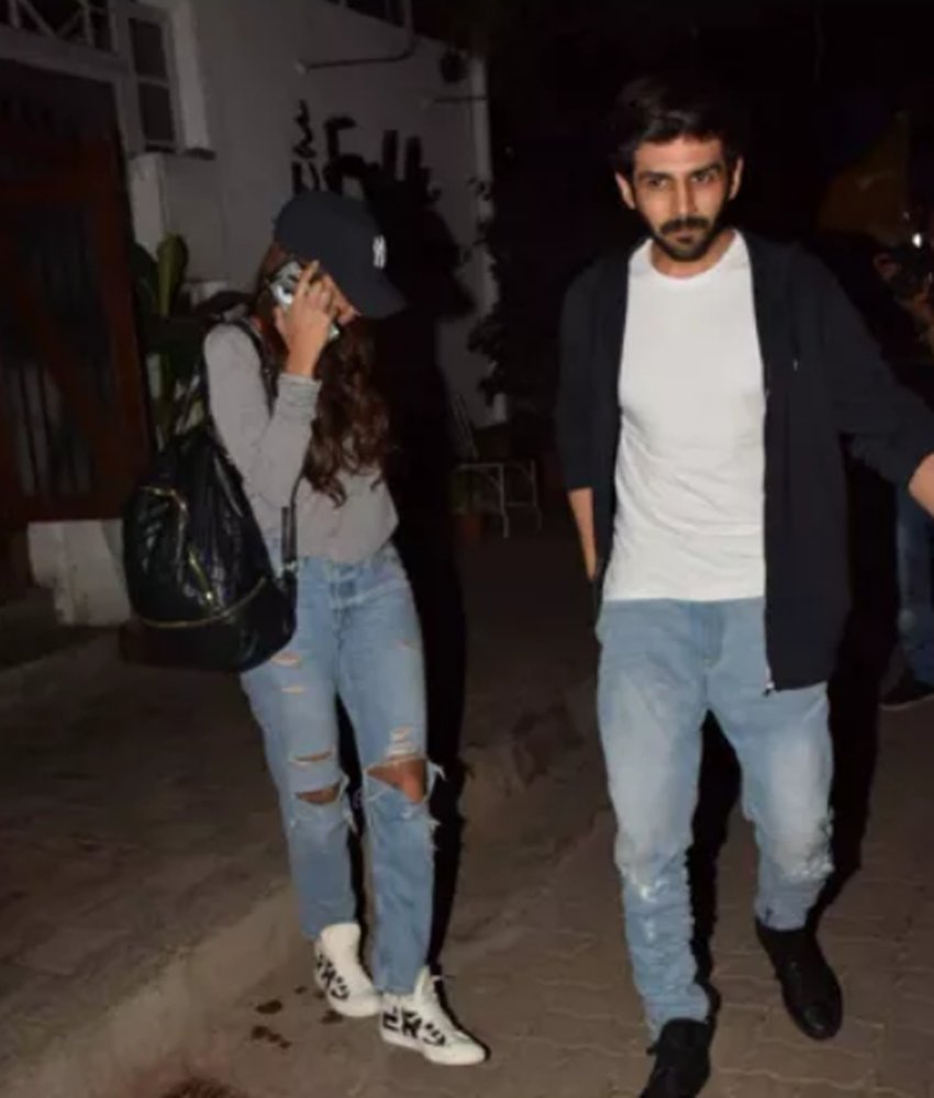 Kartik Aaryan with girlfriend, Kartik Aaryan, Kartik Aaryan photos, actor Kartik Aaryan, Kartik Aaryan pics, Kartik Aaryan pictures, Kartik Aaryan movies, Kartik Aaryan Biography, Kartik Aaryan Pyaar Ka Punchnama 2, Kartik Aaryan Pyaar Ka Punchnama, Kartik Aaryan Kaanchi Kartik Aaryan bollywood, Kartik Aaryan bollywood movies, Kartik Aaryan upcoming movies, bollywood news, entertainment news