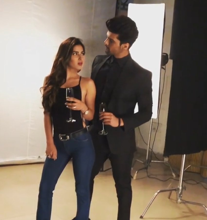 kushal tandon, karishma sharma, actress karishma sharma, behad actor kushal tandon, kushal tandon karishma sharma phtooshoot, Bollywood news, bollywood gossip, entertainment, bollywood fashion, celebrity news, bollywood affairs, bollywood events, bollywood Celebrities, bollywood actors, bollywood actress