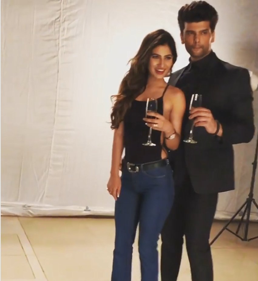 kushal tandon, karishma sharma, actress karishma sharma, behad actor kushal tandon, kushal tandon karishma sharma phtooshoot, Bollywood news, bollywood gossip, entertainment, bollywood fashion, celebrity news, bollywood affairs, bollywood events, bollywood Celebrities, bollywood actors, bollywood actress