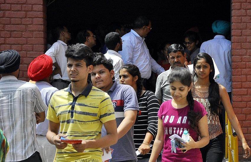 neet admit card 2018, cbseneet.nic.in, www.cbseneet.nic.in, neet 2018, NEET Admit Card, NEET 2018 admit card, neet news, neet hall ticket,