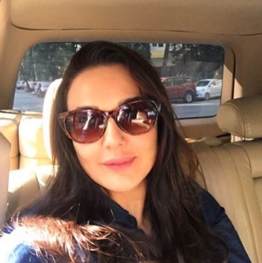 preity zinta, preity zinta photos, preity zinta looks, preity zinta new post, preity zinta marriage, preity zinta instagram, preity zinta debut movies, preity zinta, jansatta