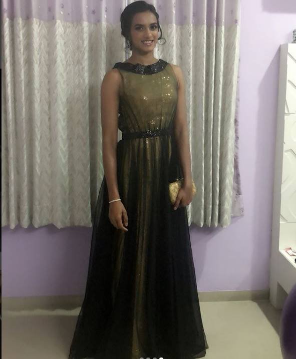 pv Sindhu, CWG 2018, suffering ankle injury, bedminton star, india, saina nehwal, bedminton star saina, saina nehwal stylish look, sports gallery
