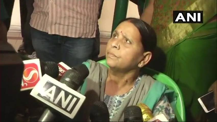 Rabri Devi, Rabri Devi security, Rabri Devi home, Rabri Devi police security, Rabri Devi Reduction in Security, Reduction in Security, Reduction in Security of rabri devi, Reduction in Security of ex cm, Reduction in Security of lalu wife, Reduction in Security of rabri, Tejaswi Yadav, Tejaswi Yadav says, Displeasure Over Reduction, Former Bihar Chief Minister, Former Bihar Chief Minister Rabri Devi, photo gallery