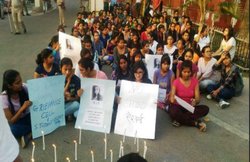 छात्रा आत्महत्या मामले में डीजीपी ने एडीजी व आईजी को किया तलब…