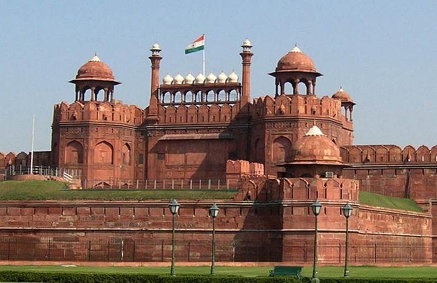 दिल्‍ली स्थित लाल किला।