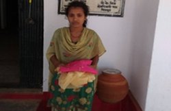 यूपी: गरीबी के चलते पढ़ाई बंद हुई तो थाने पहुंची लड़की, एएसपी ने कहा- मैं पूरा खर्च उठाऊंगा