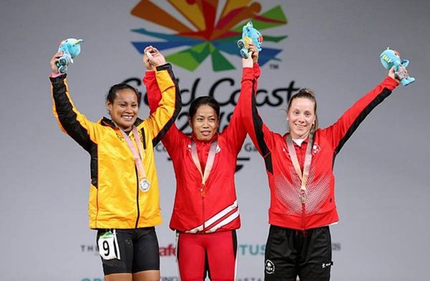 Sanjita Chanu, Sanjita Chanu pics, Sanjita Chanu photos, Sanjita Chanu pictures, Sanjita Chanu medal, Sanjita Chanu gold, Sanjita Chanu gold medal, Commonwealth Games, Commonwealth Games 2018, Commonwealth Games pics, Commonwealth Games photos, Commonwealth Games pictures, Commonwealth Games 2018 in Australia, Weightlifting At Commonwealth, photo gallery