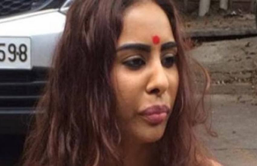 कास्टिंग काउच के विरोध में टॉपलेस विरोध प्रदर्शन करने वाली अभिनेती श्री रेड्डी (फोटो-सोशल मीडिया)