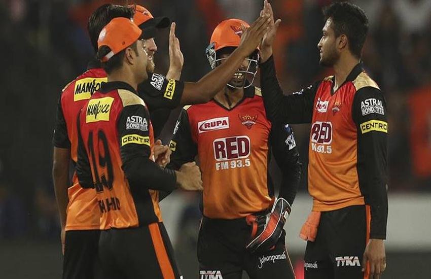 हैदराबाद की टीम। (फोटो सोर्स- पीटीआई)