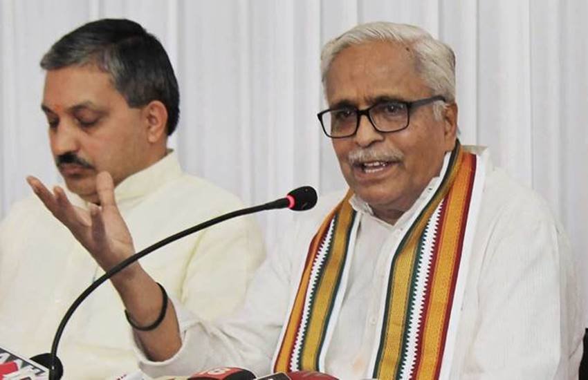 आरएसएस के सरकार्यवाह सुरेश जोशी ने एक बयान में कहा, "सर्वोच्च न्यायालय के एससी-एसटी एक्ट से संबंधित आदेश के खिलाफ हिंसा दुर्भाग्यपूर्ण है।(File Photo- PTI)