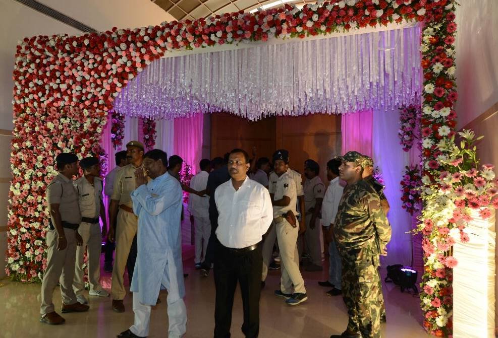 patna, bihar, jdu, ring ceremony, rjd, tej pratap yadav, aishwarya rai, lalu prasad yadav