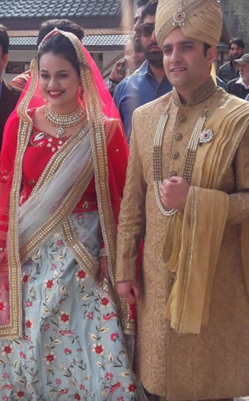 Tina Dabi, Tina Dabi wedding, Tina Dabi marriage, Tina Dabi pics, Tina Dabi photos, Tina Dabi wedding pics, IAS Topper Tina Dabi, IAS Topper Tina Dabi wedding, IAS Topper Tina Dabi photos, Athar Aamir Khan, Athar Aamir Khan pics, Athar Aamir Khan marriage, Athar Aamir Khan wife, Tina Dabi wedding photos, Tina Dabi wedding pictures, Married at March 20, Tina Dabi And Athar Aamir Khan, photo gallery